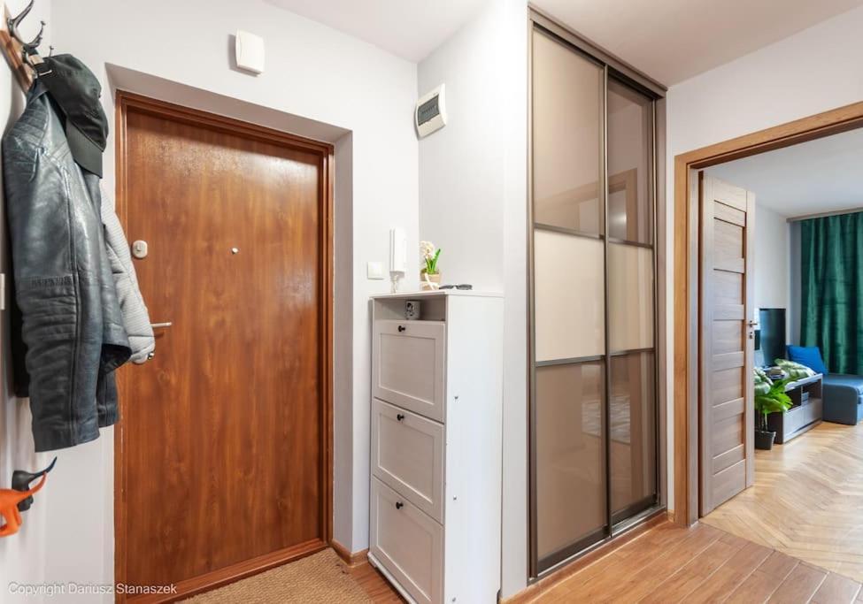 Superapart Woloska 40 Varşova Dış mekan fotoğraf